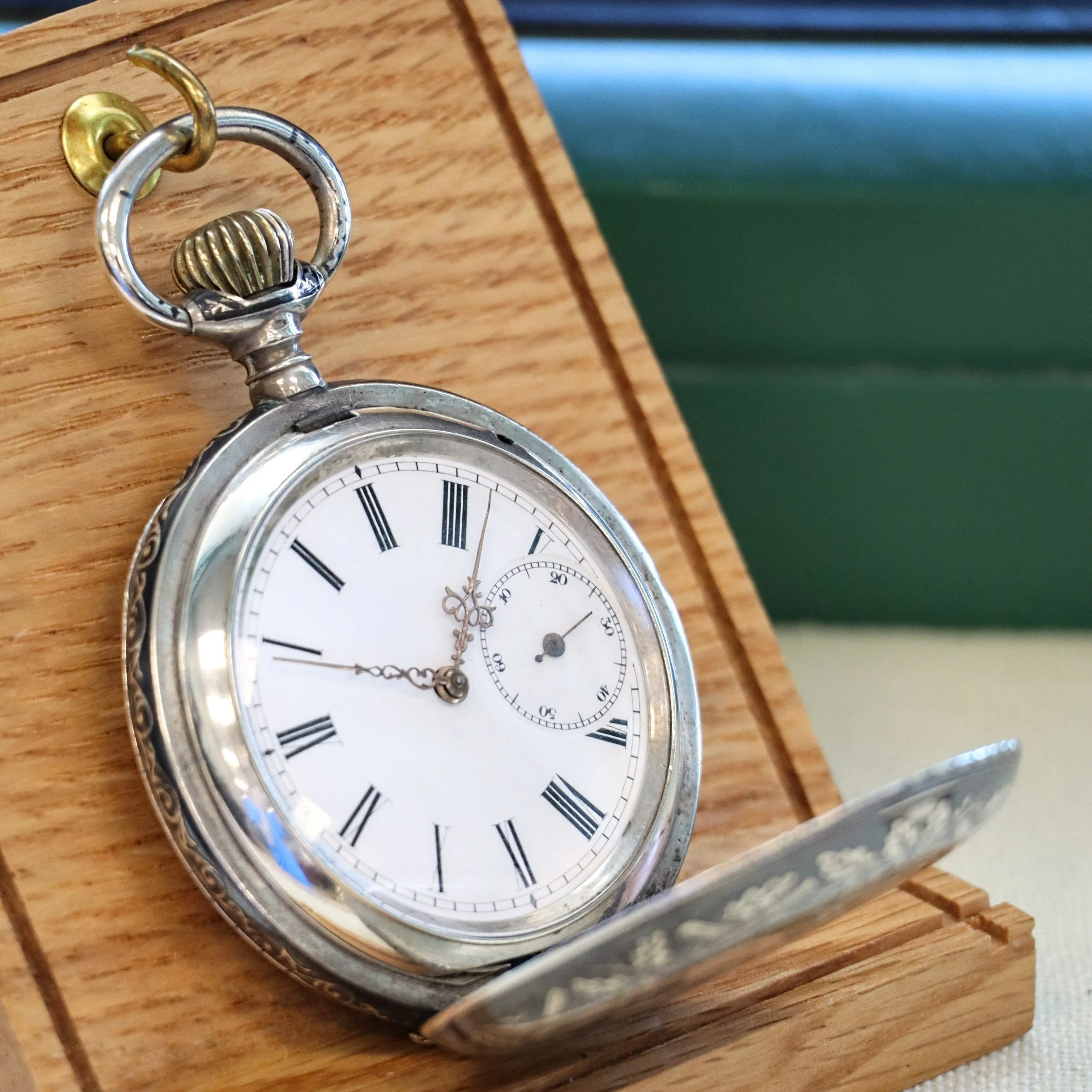 Antique 1900s Swiss Pocket Watch Lever Set Hunter Niello .800 Silver & Rose Gold Inlay Case 15 Rubis