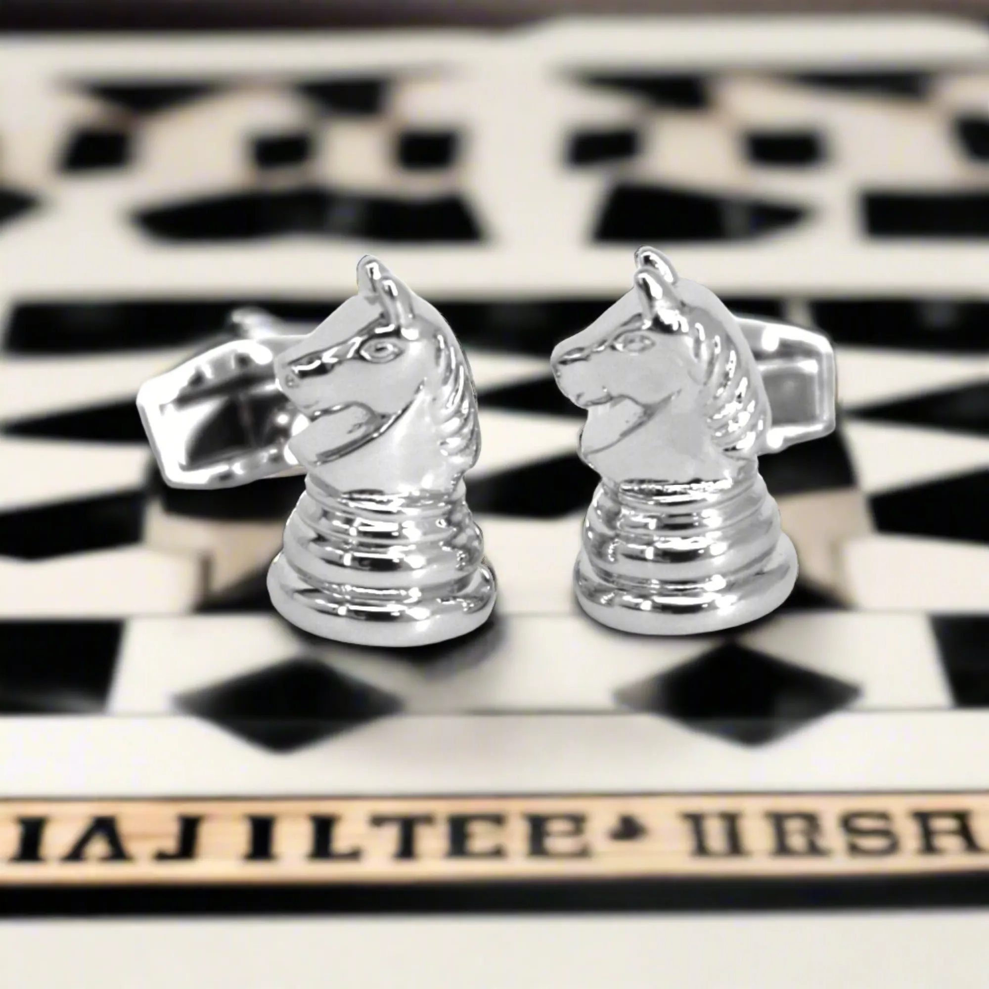 Azthom Knight Chess Horse Silver