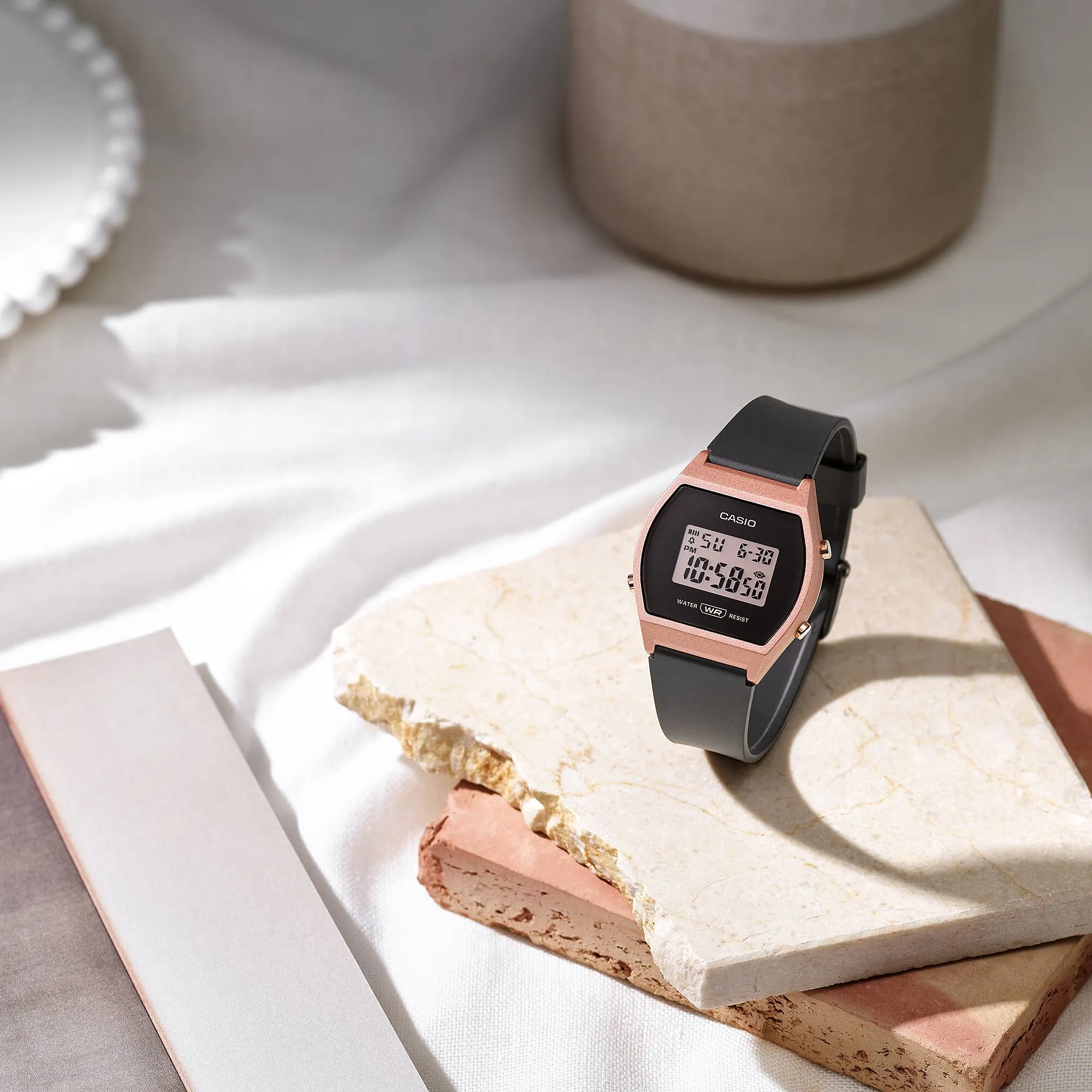 Casio Vintage Digital Watch For Men and Women | Classic Design
