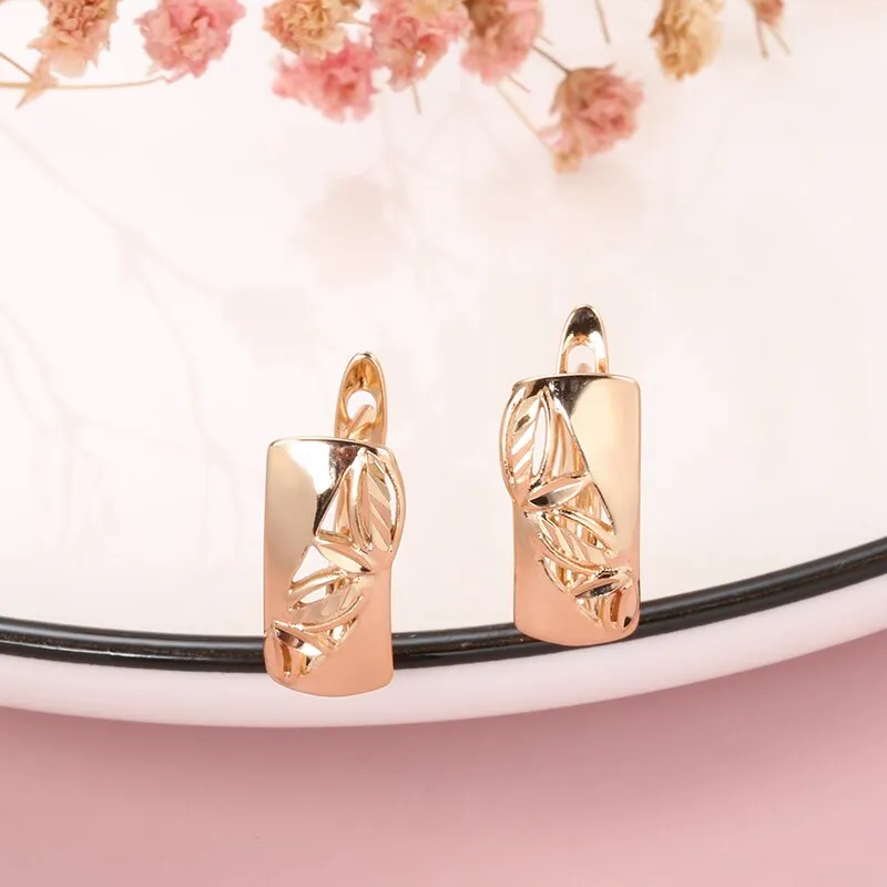 Fashion Irregular Hollow Texture Clip Earrings