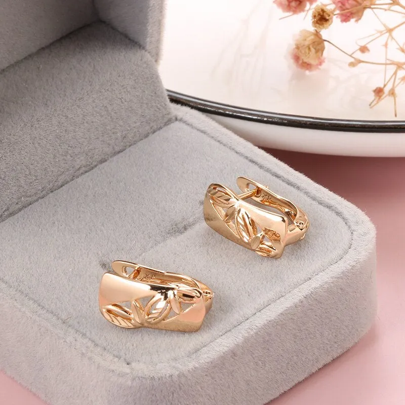 Fashion Irregular Hollow Texture Clip Earrings