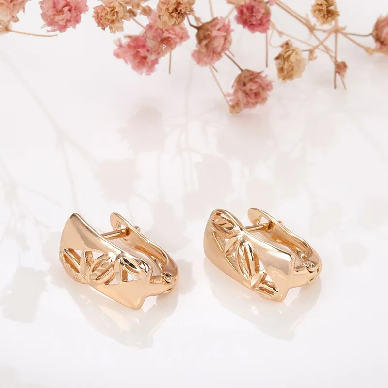 Fashion Irregular Hollow Texture Clip Earrings