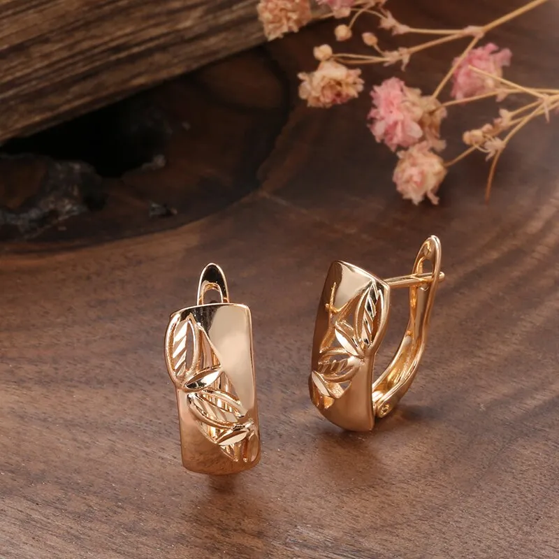 Fashion Irregular Hollow Texture Clip Earrings