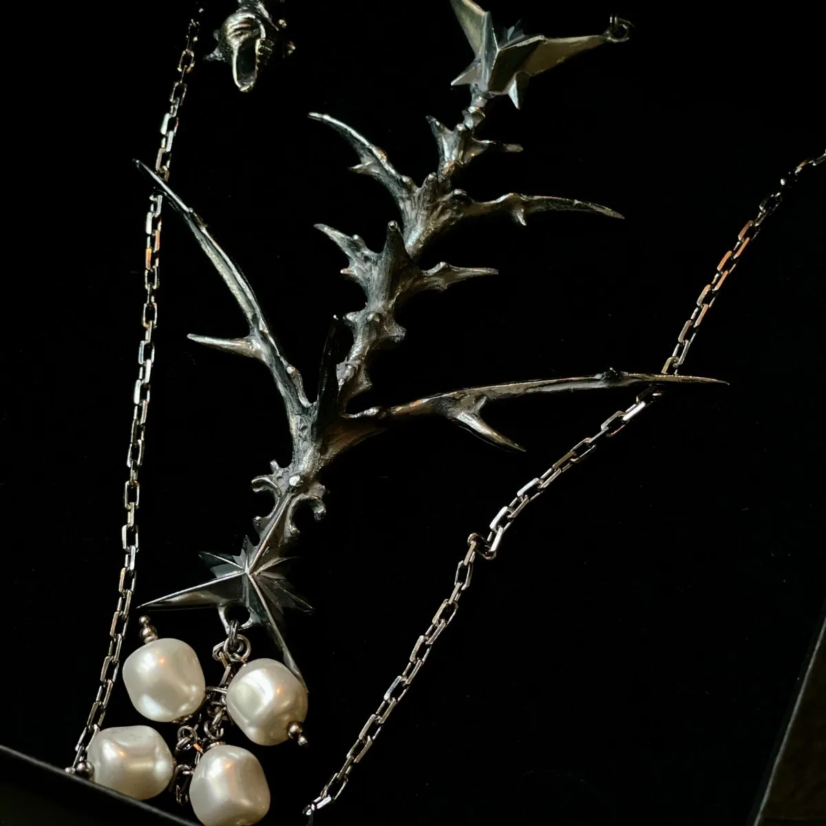 Gills bondage