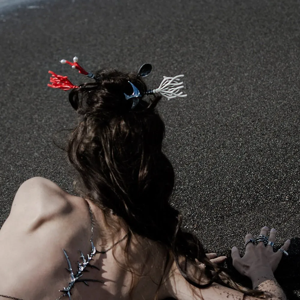 Gills bondage