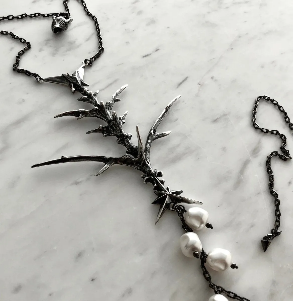 Gills bondage