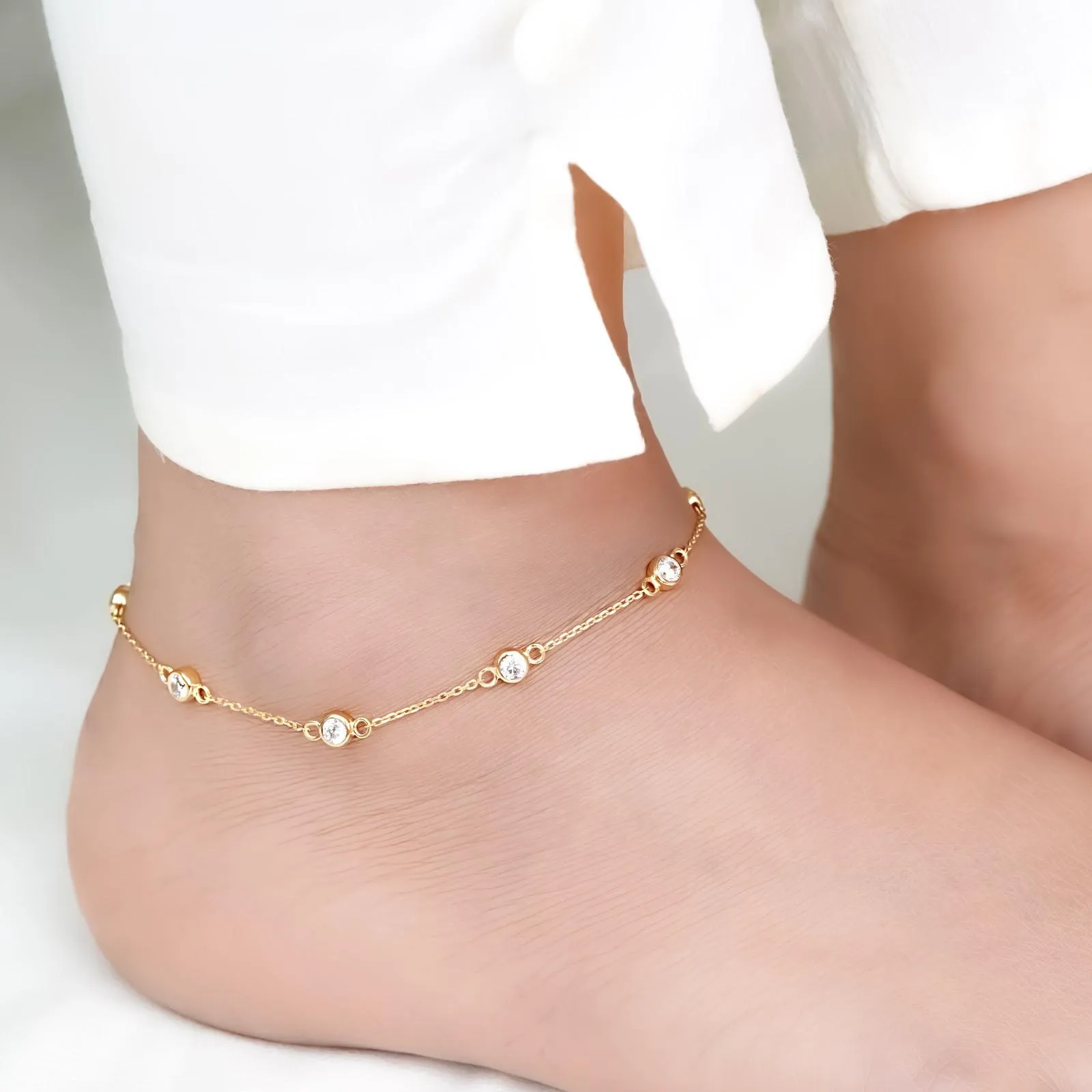 Golden Mellow Bezel Set Anklet
