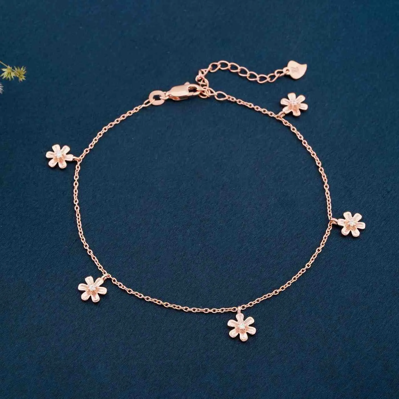 Rose Gold Flowers Charm Anklet