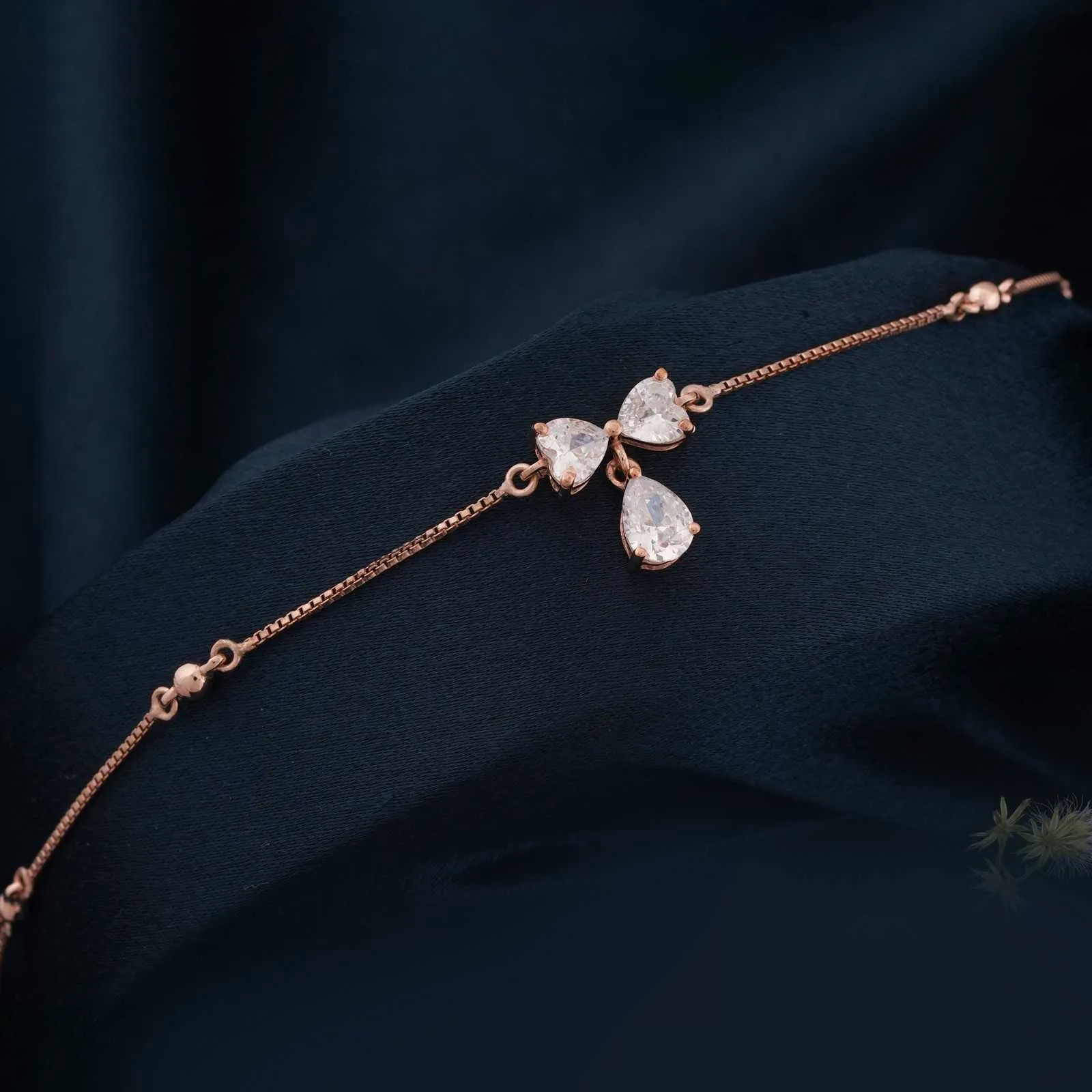 Rose Gold Heart Teardrop Bow Anklet