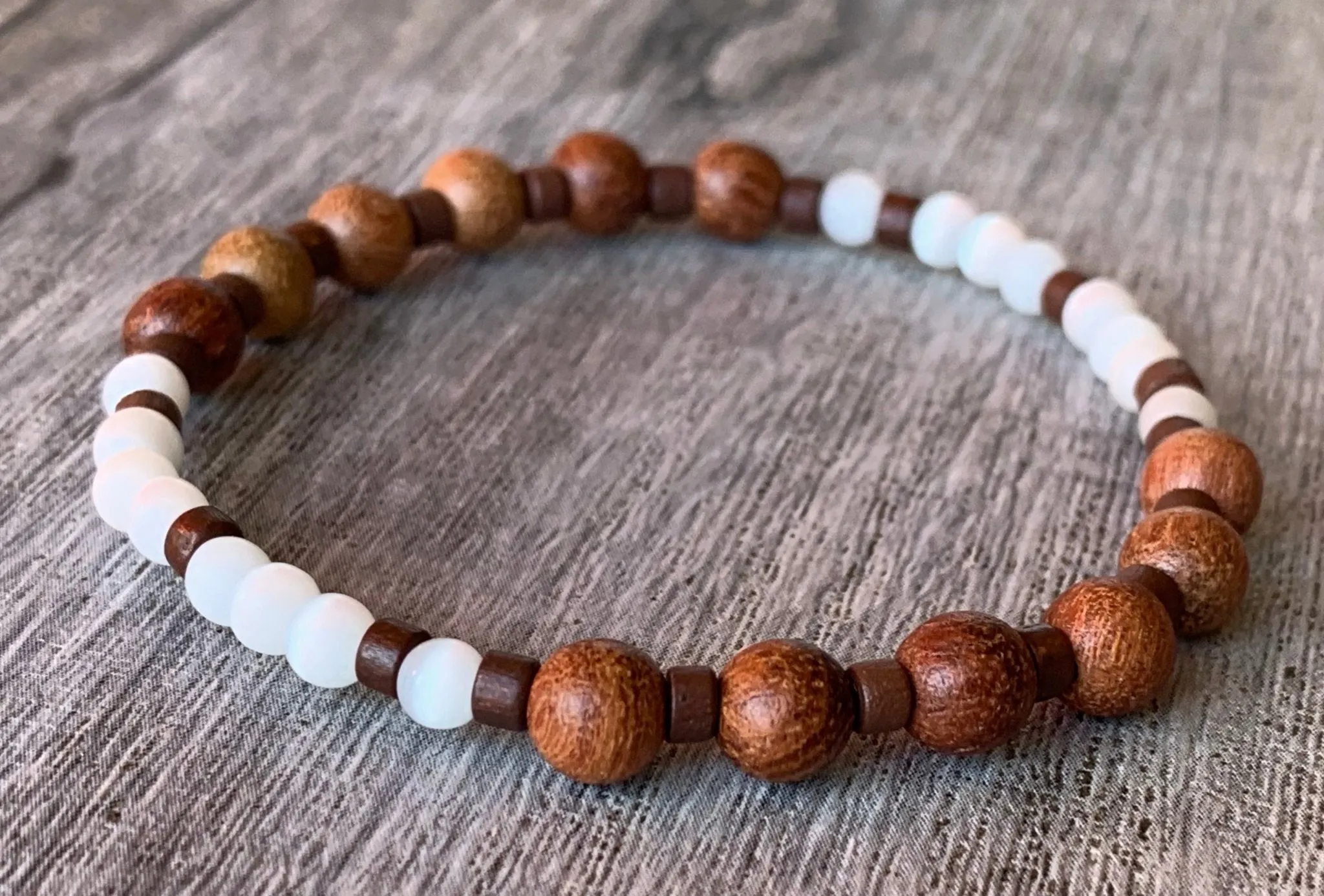 🔴SOLD🔴Jordan Handmade Cats Eye and Wood Expandable Bracelet