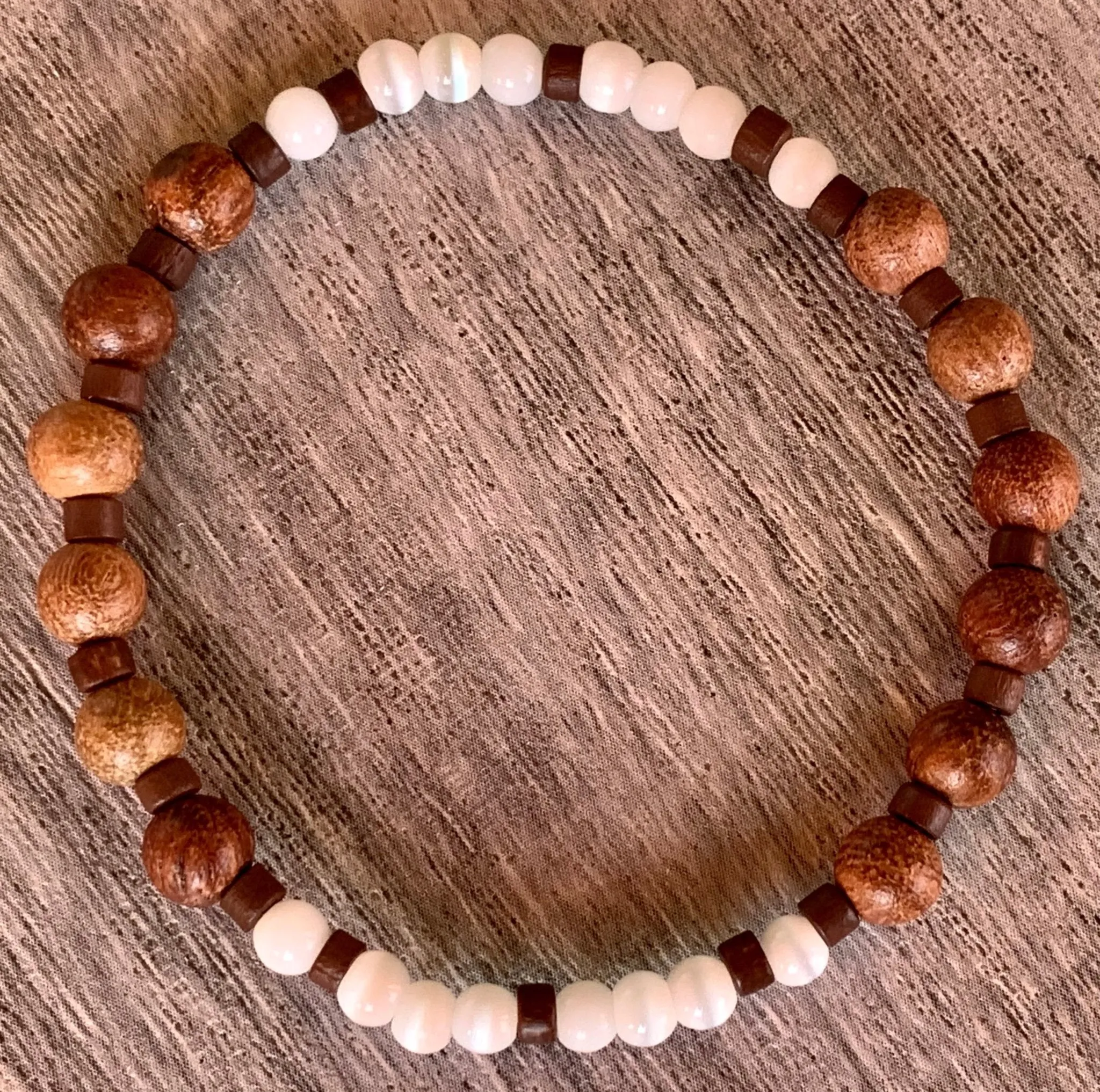 🔴SOLD🔴Jordan Handmade Cats Eye and Wood Expandable Bracelet