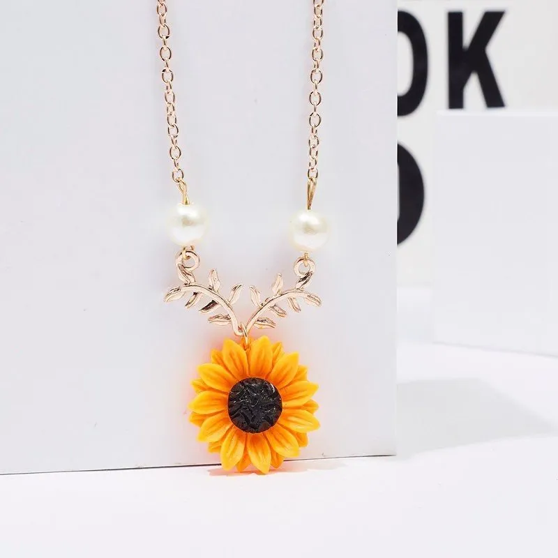 Sunflower Pearl Golden Necklaces