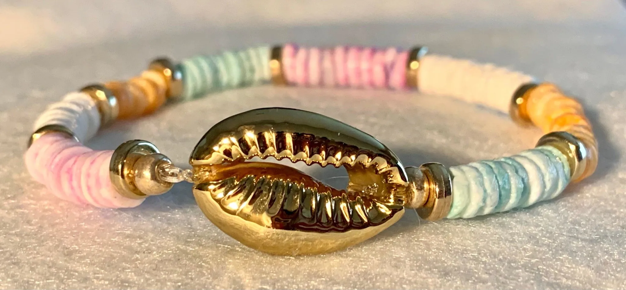 Trisha Handmade Heishi Style Shell (Dyed) Expandable Bracelet/ Anklet